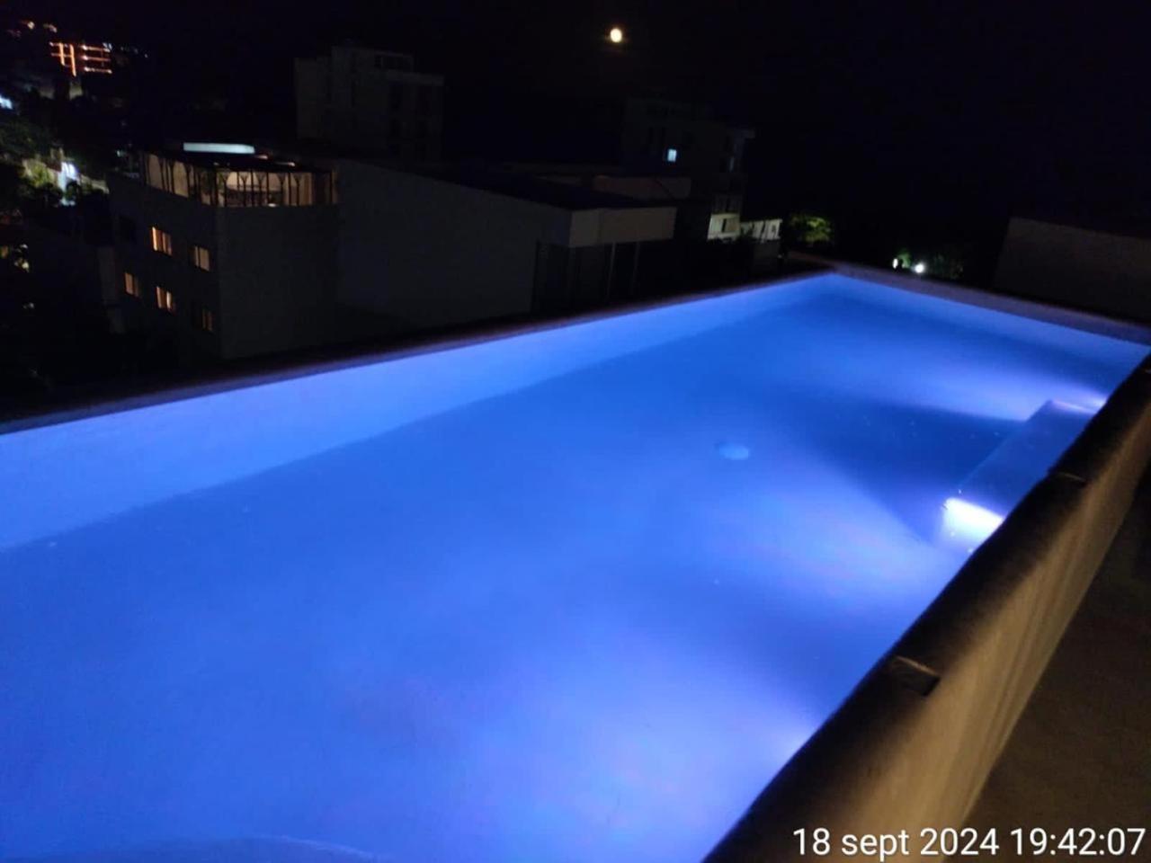 Privada Deluxe Itzamna Playa Apartamento